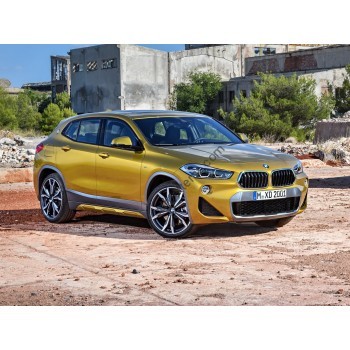 BMW X2 2016 - the pattern of the interior