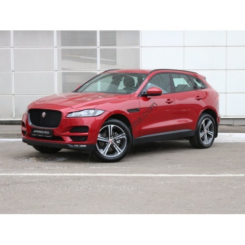 Jaguar F-PACE base 2016 - the pattern of the interior