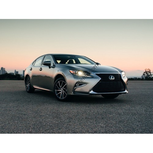 Lexus ES 2016-2017 - the pattern of the interior