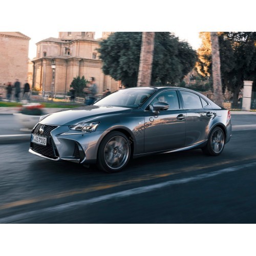 Lexus IS300 2017 - the pattern of the interior