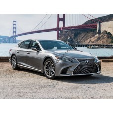 Lexus LS 350 2018 - the pattern of the interior