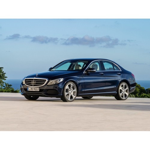 Mercedes-Benz C-Class 2015 - the pattern of the interior