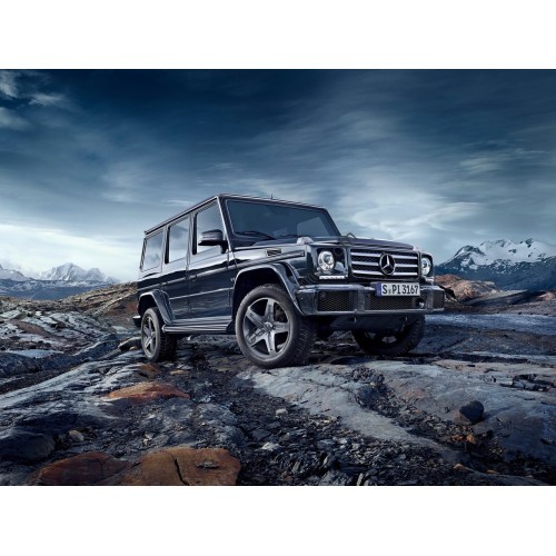 Mercedes-Benz G-Class 2016 - the pattern of the interior