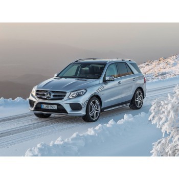 Mercedes-Benz GLE 2016 - the pattern of the interior