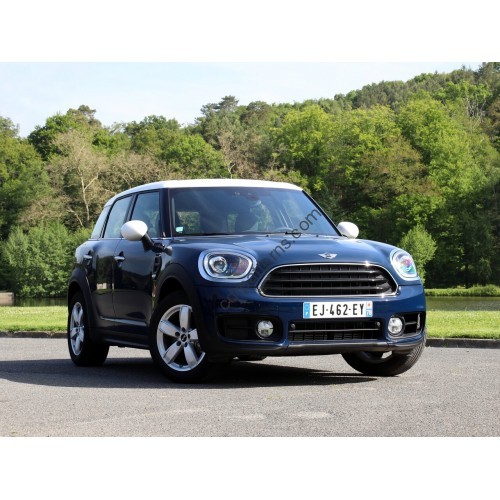 Mini Countryman 2017 v1 - the pattern of the interior
