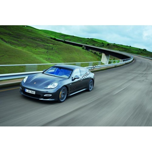 Porsche Panamera 2011 Turbo - the pattern of the interior