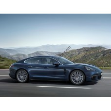 Porsche Panamera 2017 - the pattern of the interior
