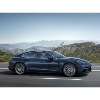 Porsche Panamera 2017 - the pattern of the interior