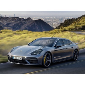 Porsche Panamera 2017 4 Executive - the pattern of the interior