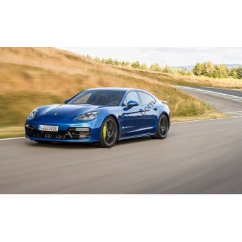 Porsche Panamera 2019 2.9T - the pattern of the interior