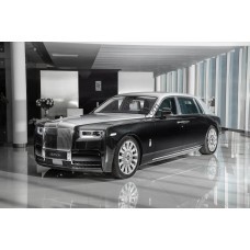 Rolls-Royce Phantom 2018 L - the pattern of the interior