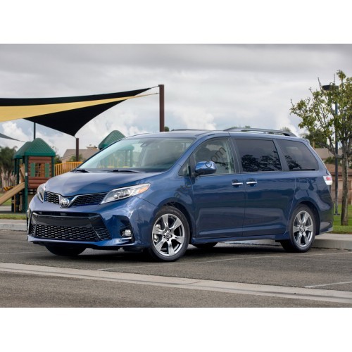 Toyota Sienna 2018 - the pattern of the interior