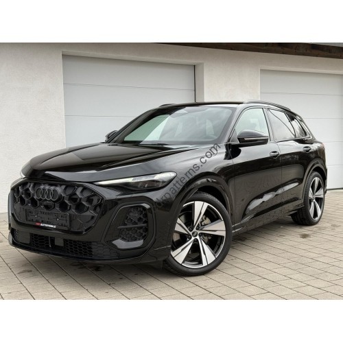 Audi Q5 2025 - the pattern of the interior