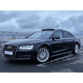 Audi A8L Five Seats 2016 - the pattern of the interior