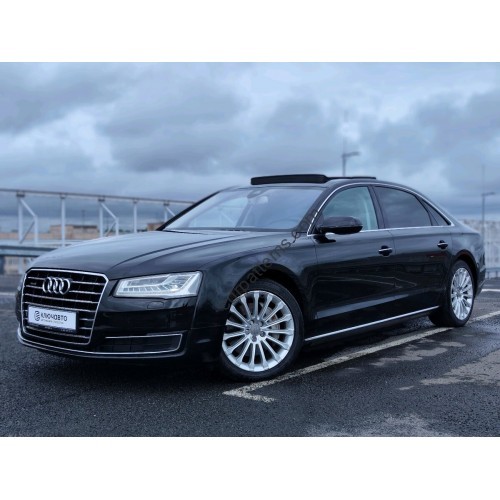 Audi A8L Five Seats 2016 - the pattern of the interior