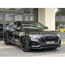 Audi RS Q8 2025 - the pattern of the interior