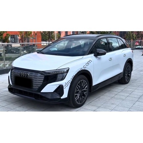 Audi Q5 E-Tron (2023) - the pattern of the interior