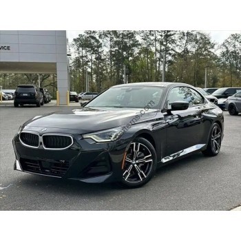 BMW 2 Series 230i 2025 - the pattern of the interior