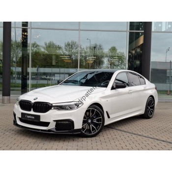 BMW 5 (G30, G31) (2018 - 2021) - the pattern of the interior