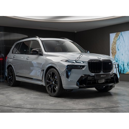 BMW X7 M-Sport 2023 - the pattern of the interior