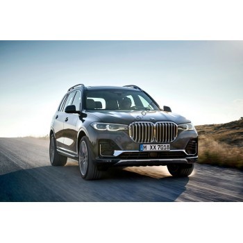 BMW X7 (2019) M-Sport - pattern for the body