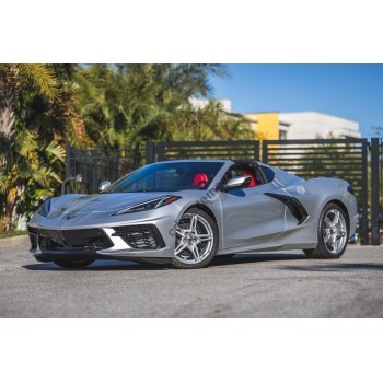Chevrolet Corvette 2020 Stingray Coupe Full Body - pattern for the body