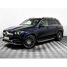 Mercedes-Benz GLE (2019) - the pattern of the interior