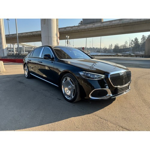 Mercedes-Benz S-class Maybach (2021) - the pattern of the interior