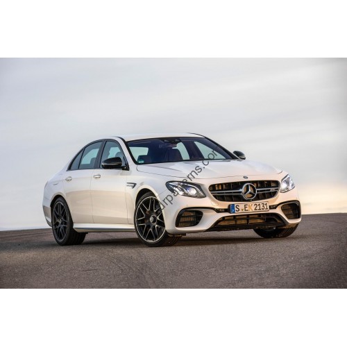Mercedes-Benz AMG E63 Sedan 2020 - Multimedia screen template