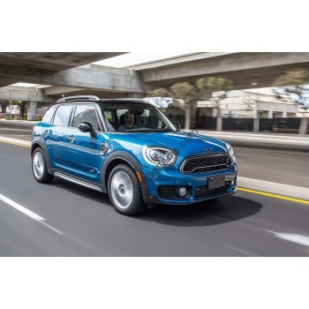 Mini Cooper S Countryman 2017 front - pattern for the body