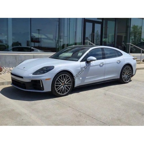 Porsche Panamera L 2024 - the pattern of the interior