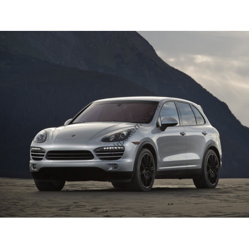 Porsche Cayenne 2 generation (2010-2018) - pattern on the windshield