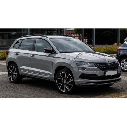Skoda Karoq 2021 - the pattern of the interior