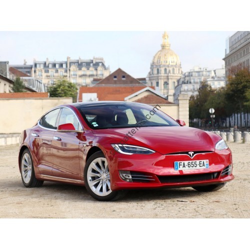 Tesla Model S 2018 - Multimedia screen template