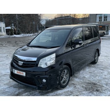 Toyota Noah minivan, 2nd generation, R70 (06.2007 - 2013) Front side glass pattern