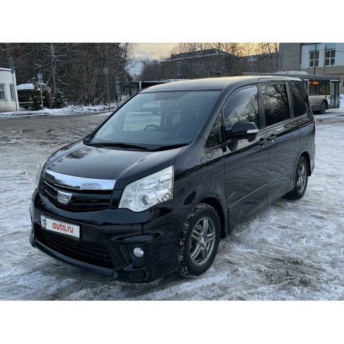 Toyota Noah minivan, 2nd generation, R70 (06.2007 - 2013) Front side glass pattern