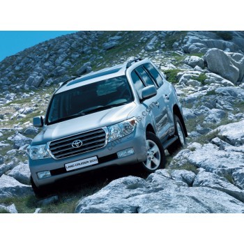 Toyota Land Cruiser 200 (2010) - pattern for the body