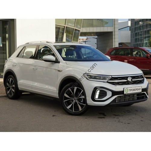 Volkswagen T-ROC 2024 - the pattern of the interior