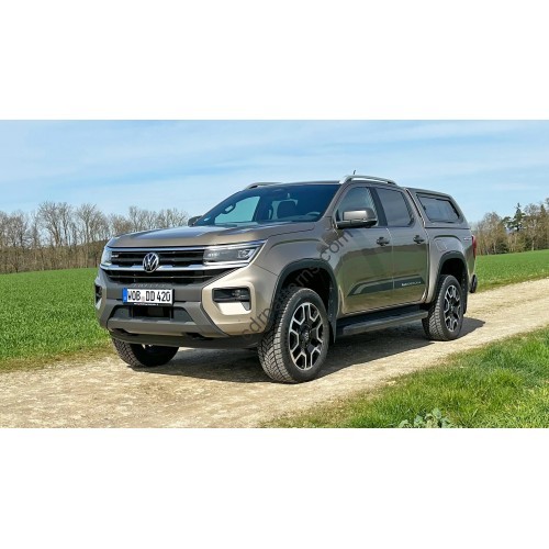 Volkswagen Amarok PanAmericana 2025 - the pattern of the interior